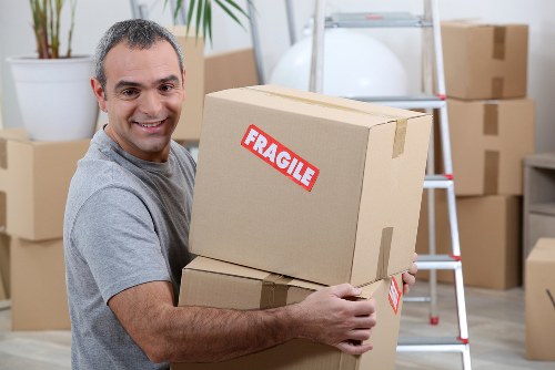 Man with van loading boxes for a local Eastbedfont move