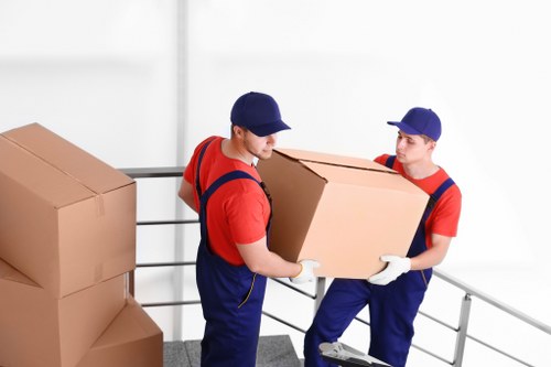 Local movers navigating parking and access on an Eastbedfont street