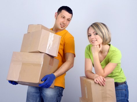 Moving crew handling flat and apartment access in Eastbedfont