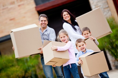 Customer booking and scheduling a van move
