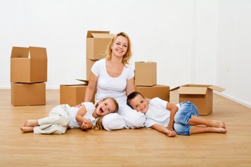 Risk assessment and safety planning for a professional Man With Van East Bedfont move